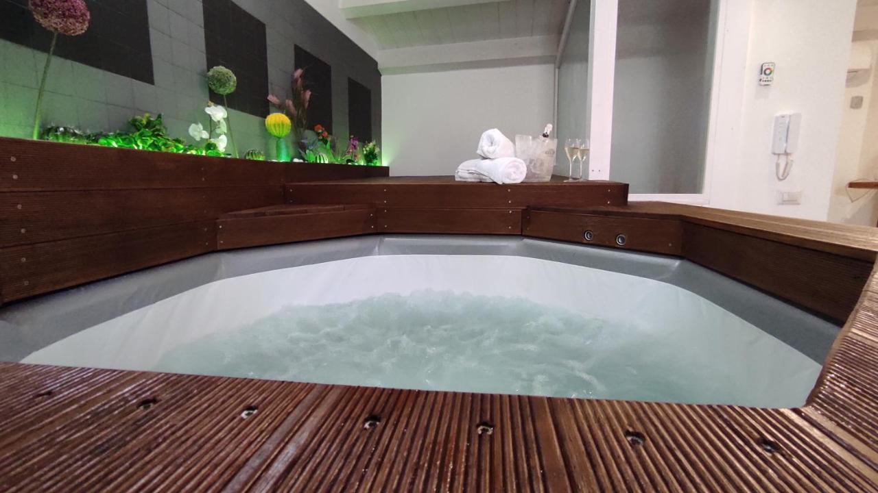 "B&B Santa Rita Corato Fitta Camere" エクステリア 写真